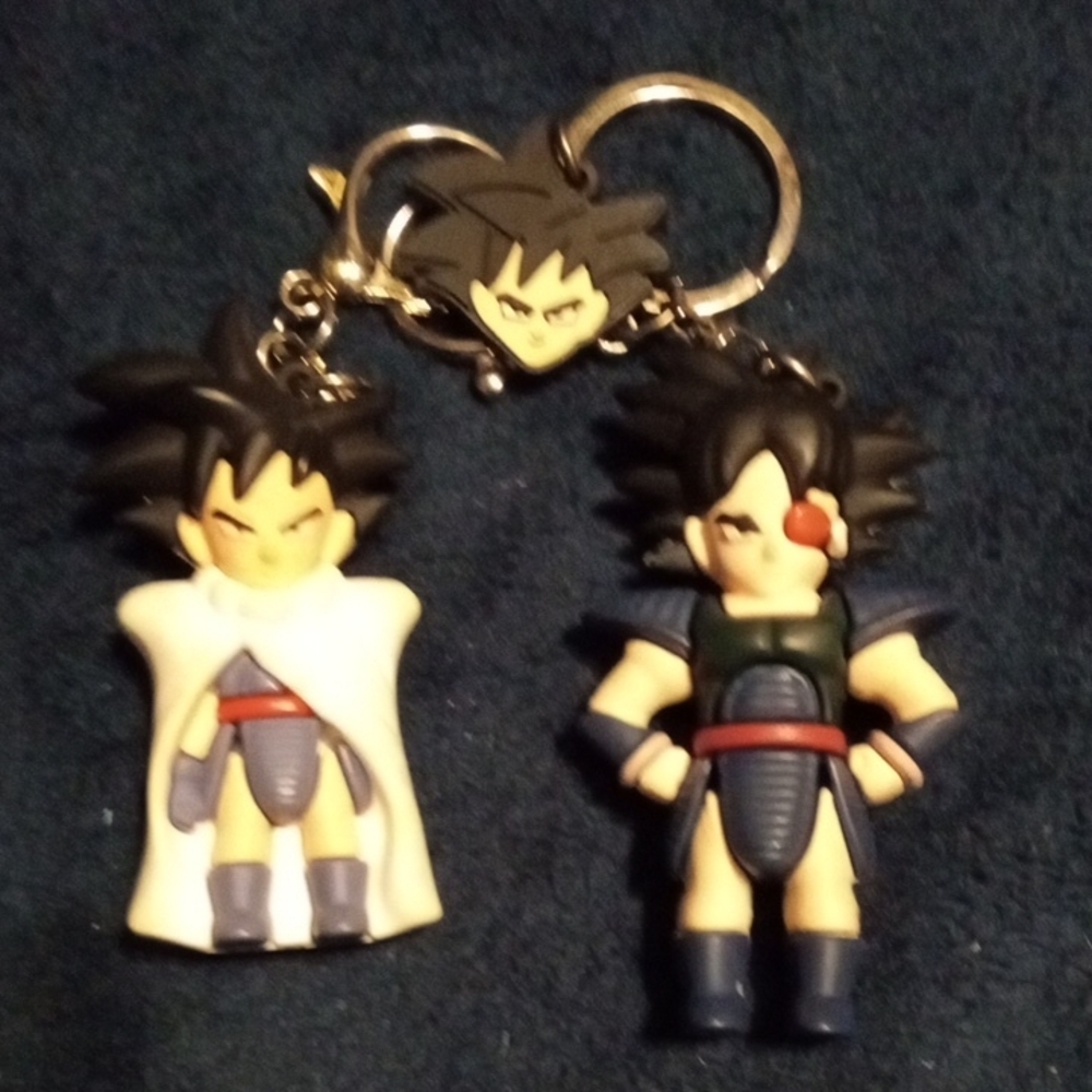 Anime Character Keychain Set - Black and White